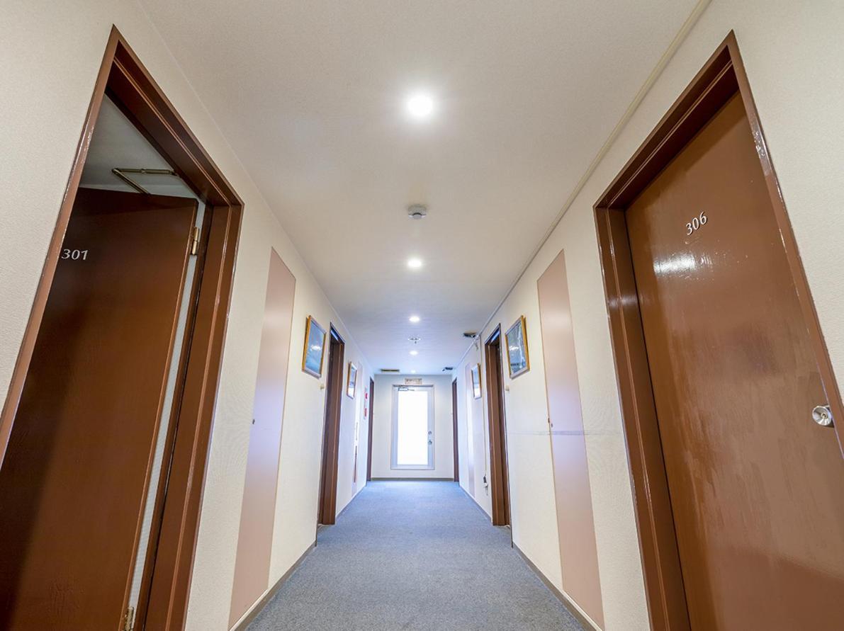 Hotel Koryukaku Tokyo Bagian luar foto
